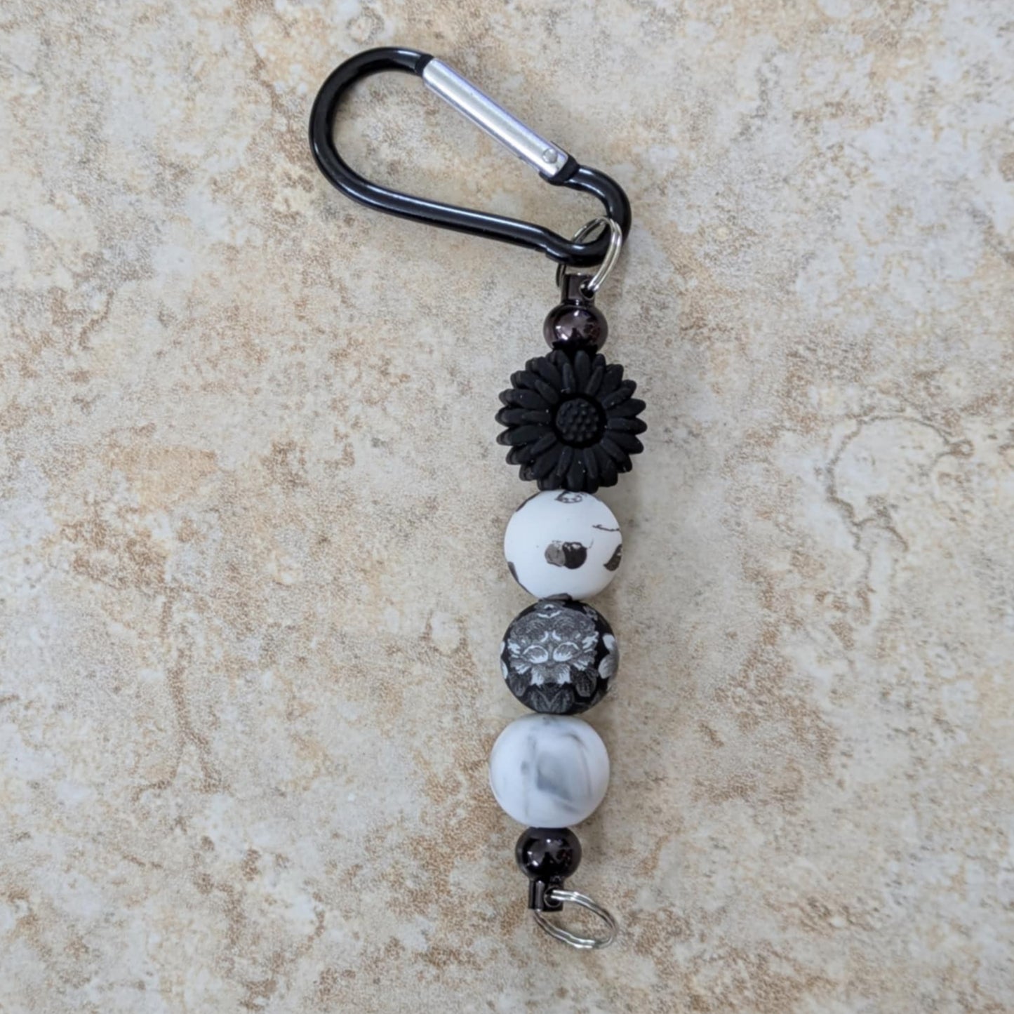 Black and White Daisy Keychain