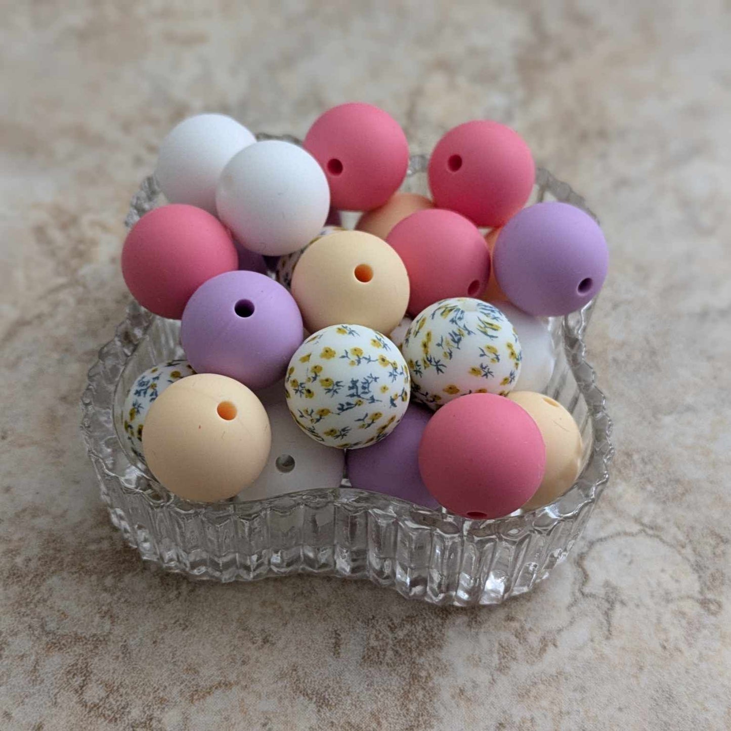 15mm Silicone Bead Set - 25 pcs - Pink, Lavender, White, Cream, Floral