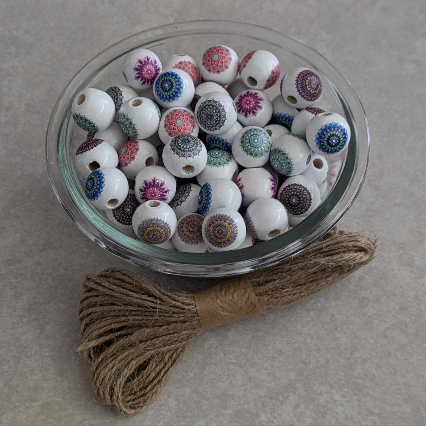 Flower Pattern Wooden Bead Set with Twine - 80 beads