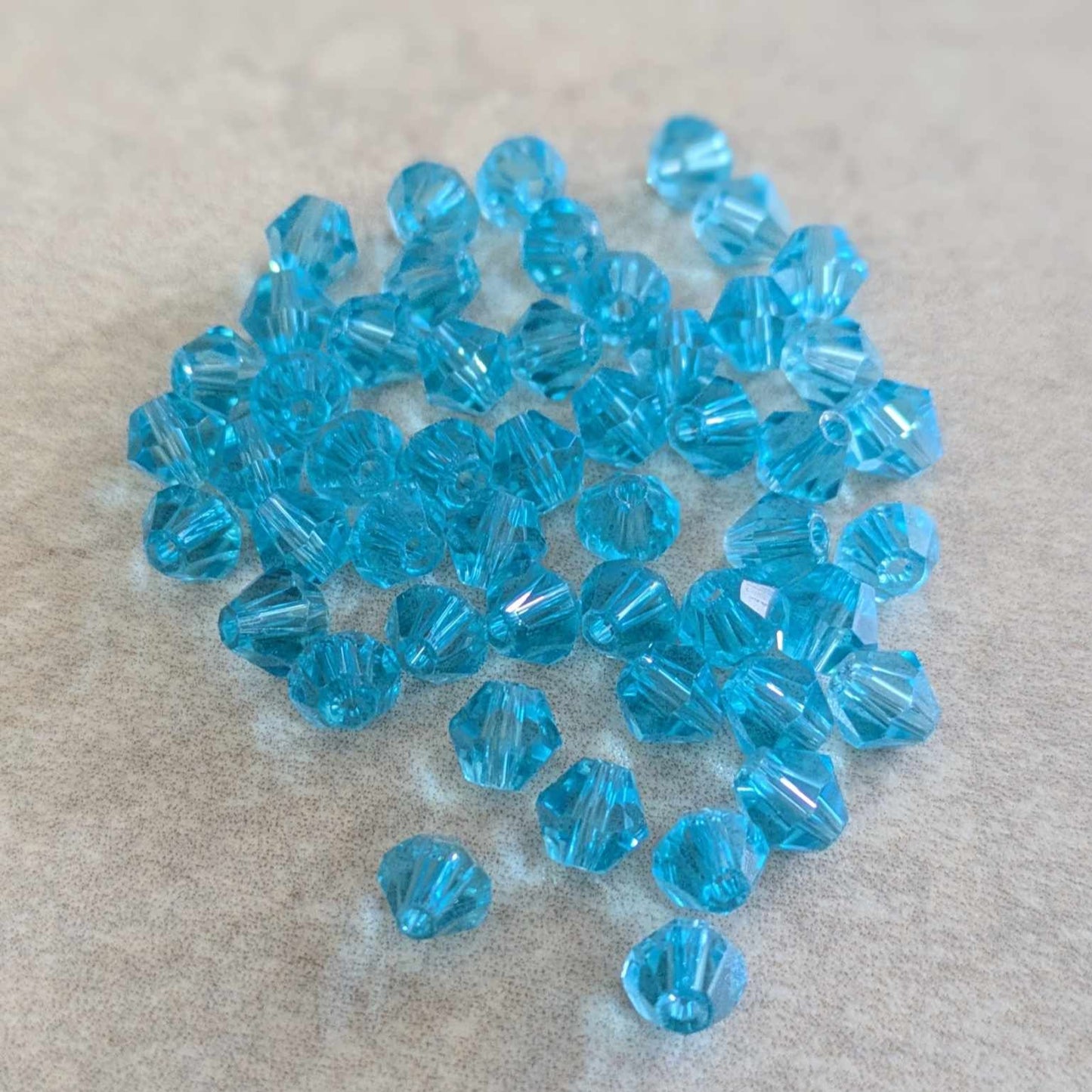 6mm Bicone Beads - Lake Blue - 50 pcs