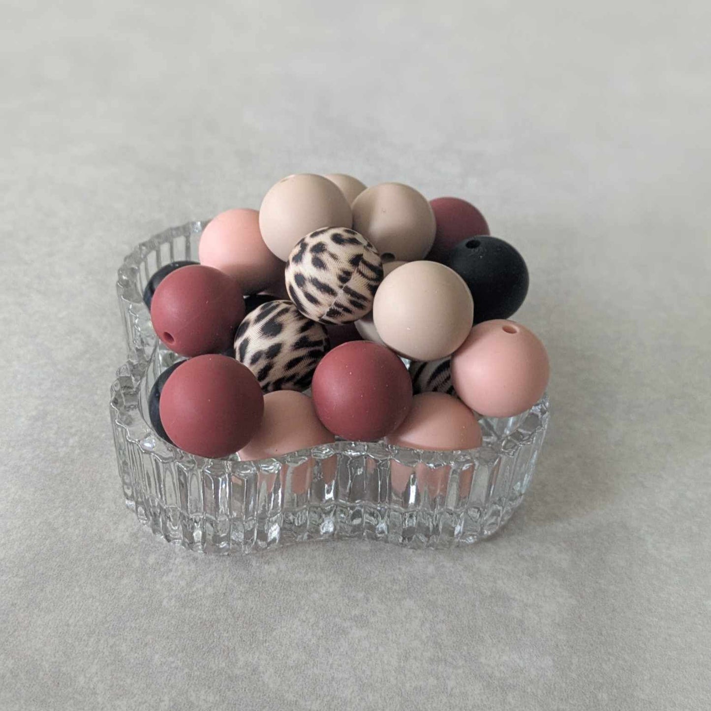 15 mm - silicone bead set - 25 pcs - Leopard, Maroon, Peach, Black, Oatmeal