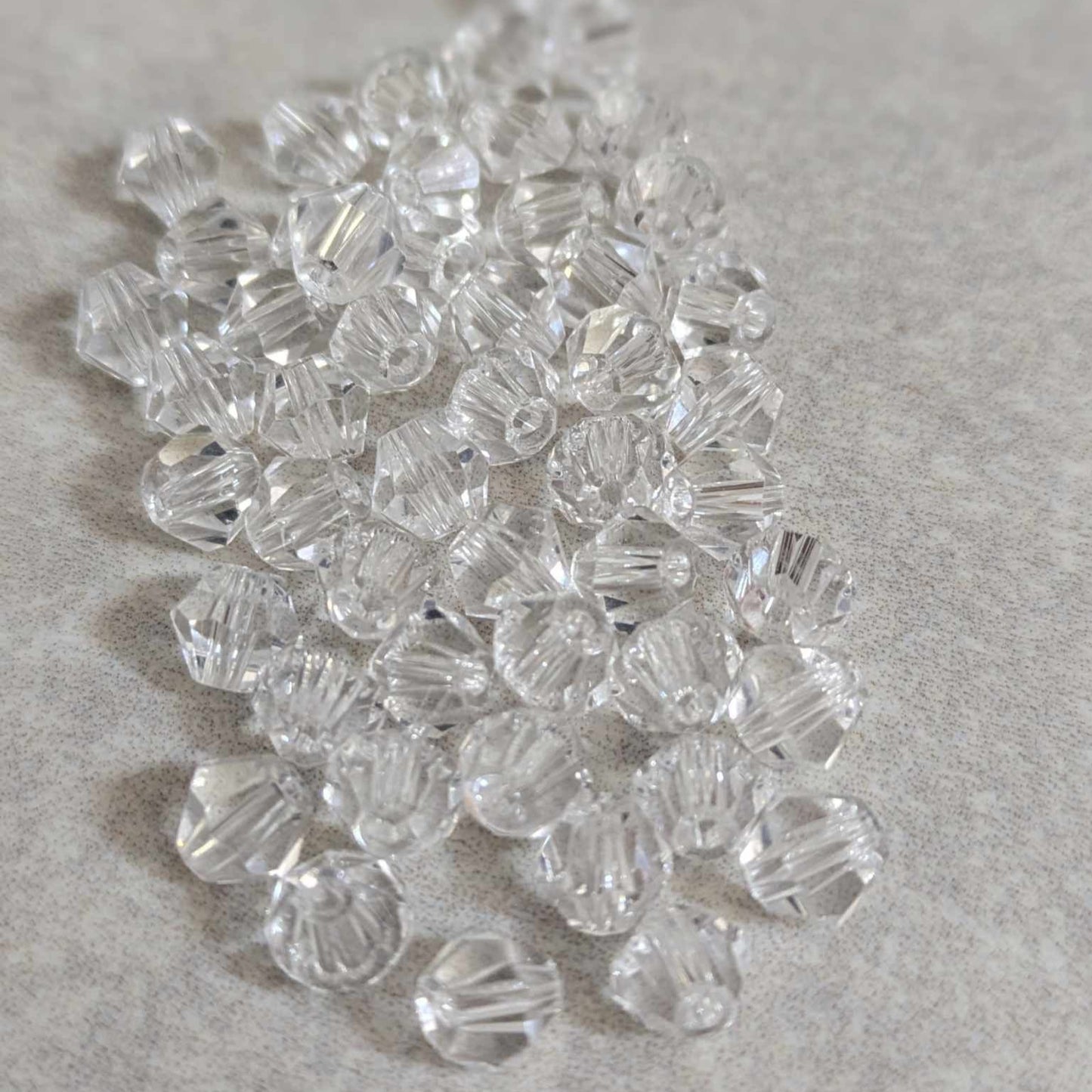 4mm Bicone Beads - Clear - 300 pcs