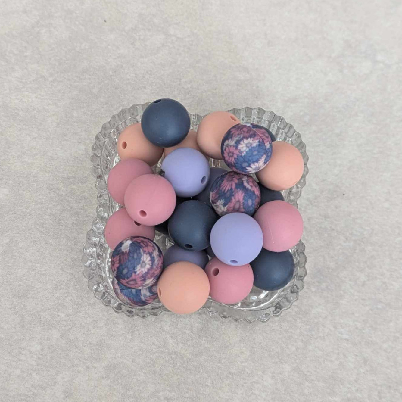 15 mm - silicone bead set - 25 pcs - Purple, Pink, Peach, Blue, Floral