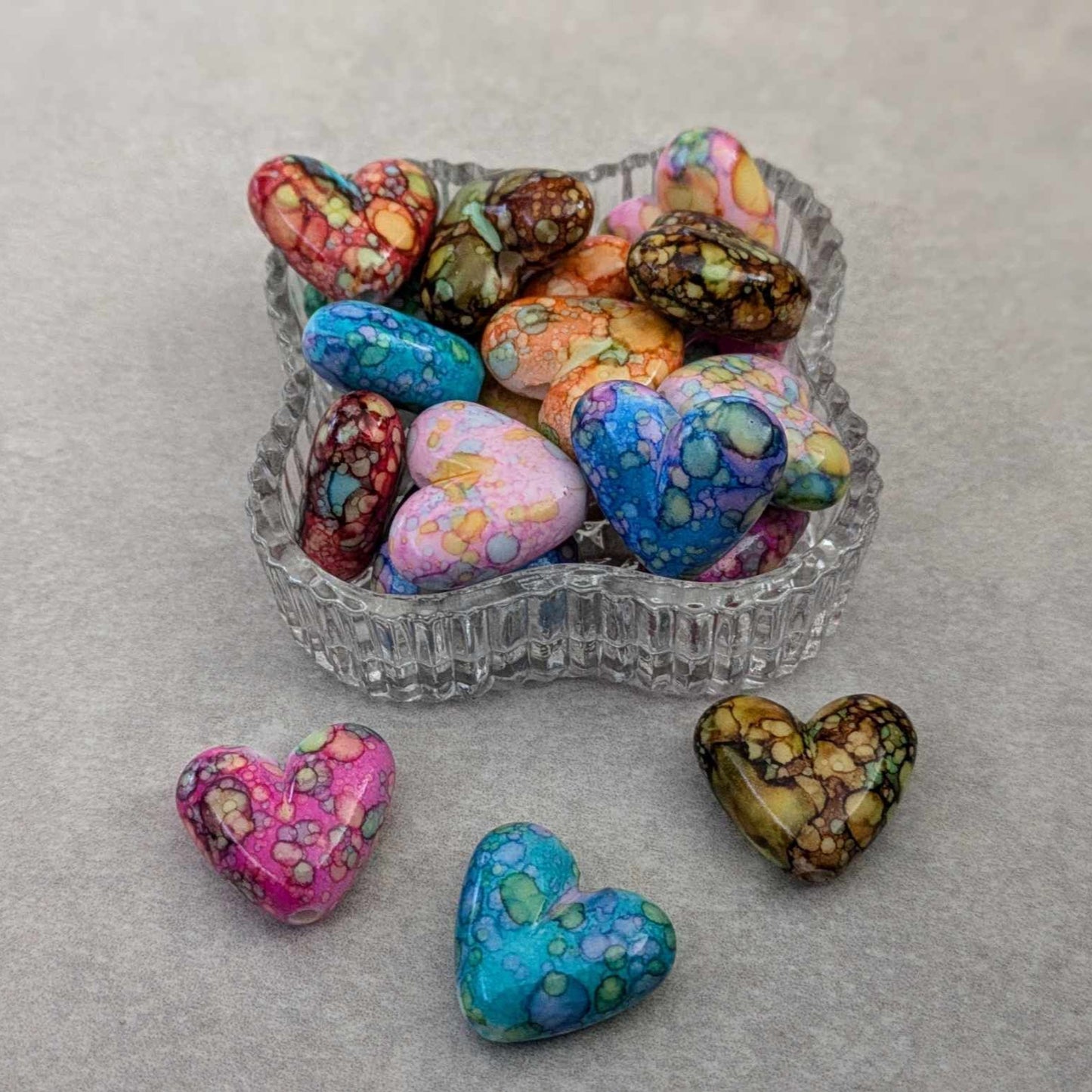 Colorful Heart Shape Splatter Design Acrylic Beads - 15mm or 21mm