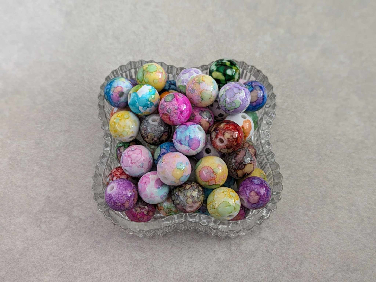Colorful Heart Shape Splatter Design Acrylic Beads - 15mm or 21mm